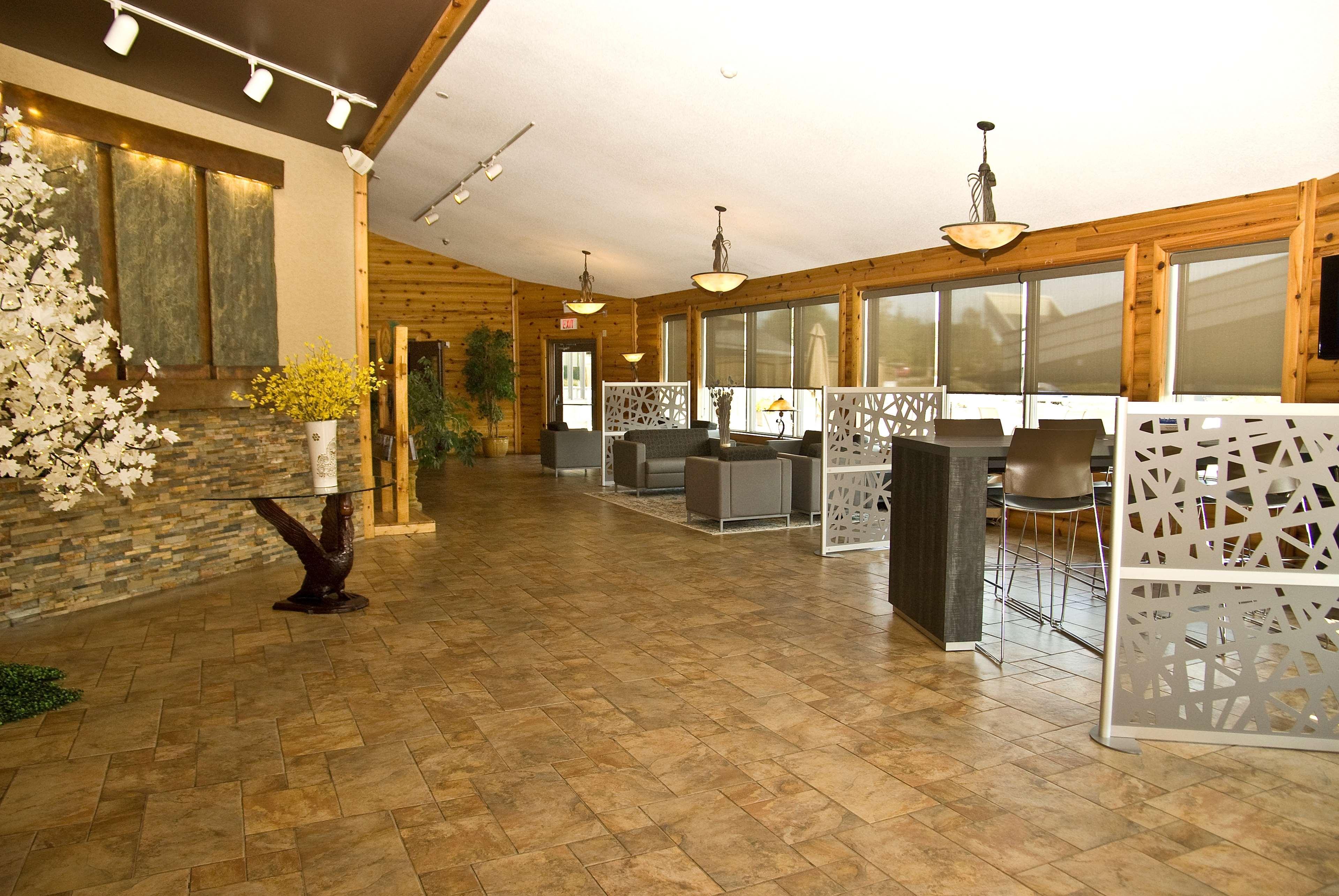 ת'אנדר ביי Best Western Plus Norwester Hotel & Conference Centre מראה חיצוני תמונה